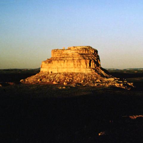 Fajada butte, Chaco Canyon, at sunrise on 21 June 1997, seen from the Northeast